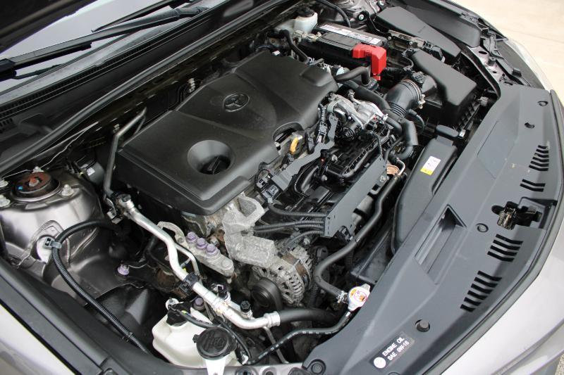 Toyota Camry SE 2020