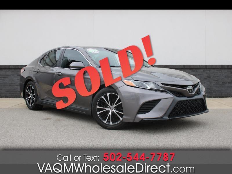 2020 Toyota Camry SE