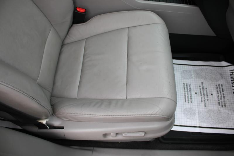 Honda Pilot EX-L 4WD 5-Spd AT 2011