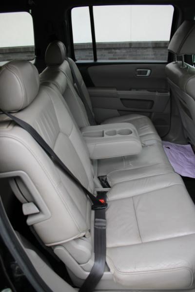 Honda Pilot EX-L 4WD 5-Spd AT 2011