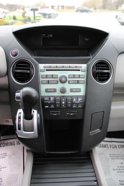 Honda Pilot EX-L 4WD 5-Spd AT 2011