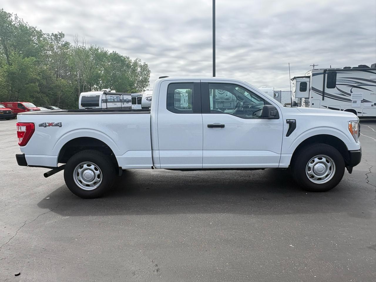 Ford F-150 XL SuperCab 6.5-ft. Bed 4WD 2022