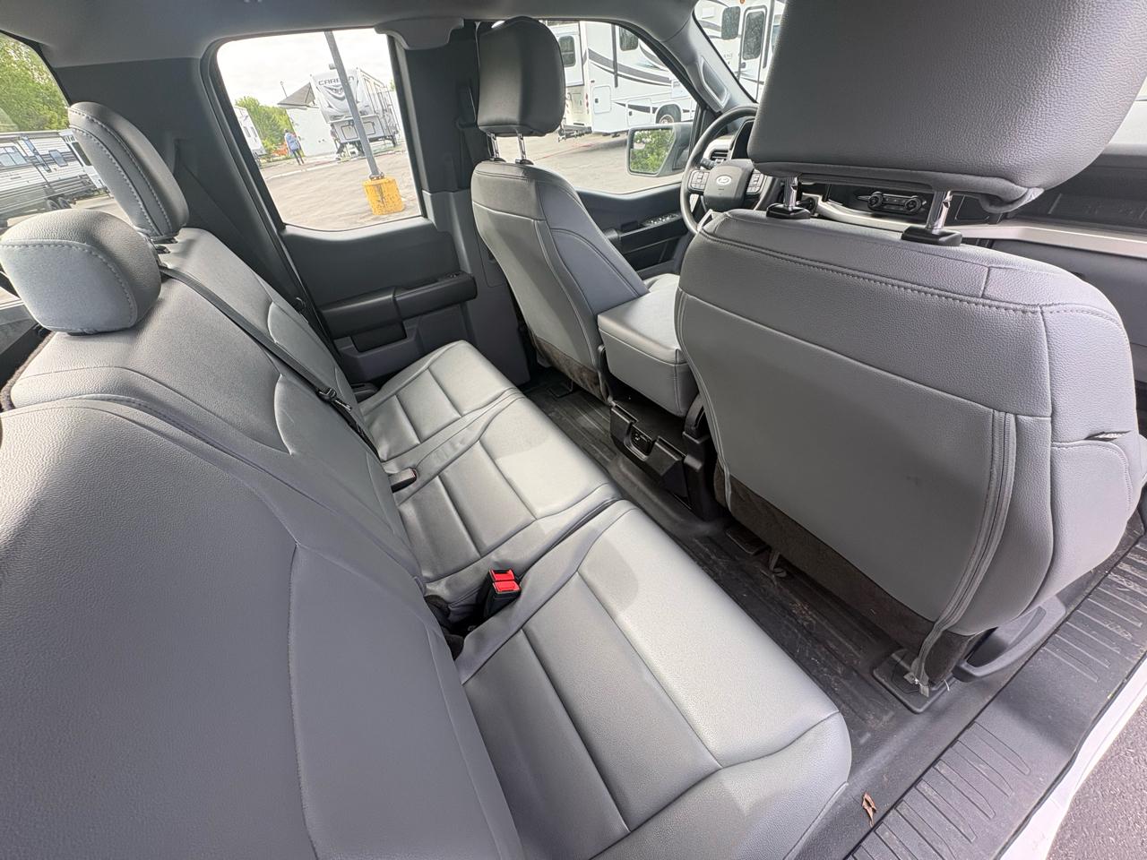 Ford F-150 XL SuperCab 6.5-ft. Bed 4WD 2022