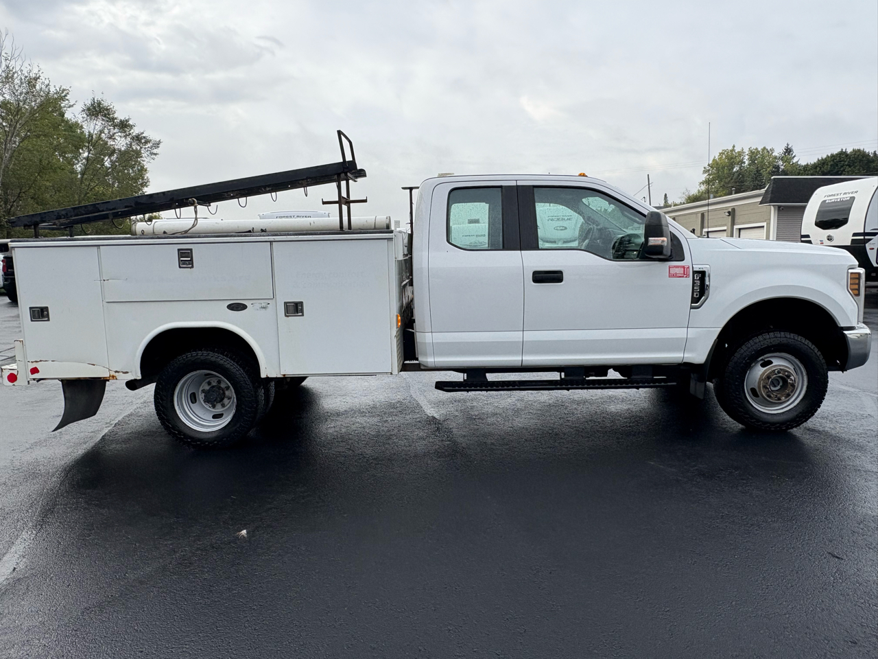 2019 Ford F-350 XL photo 4