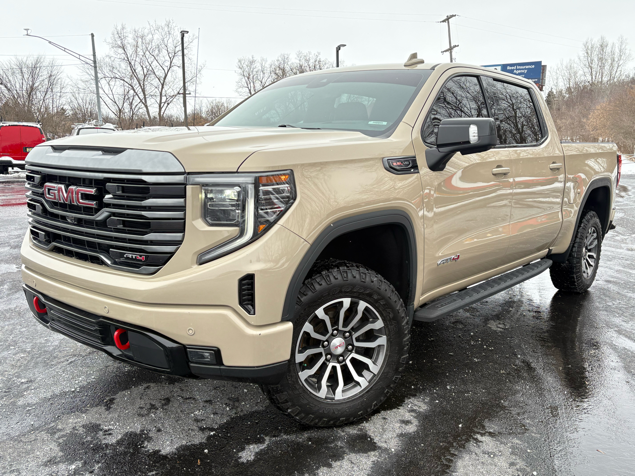 2022 GMC Sierra 1500 4WD Crew Cab 147" AT4