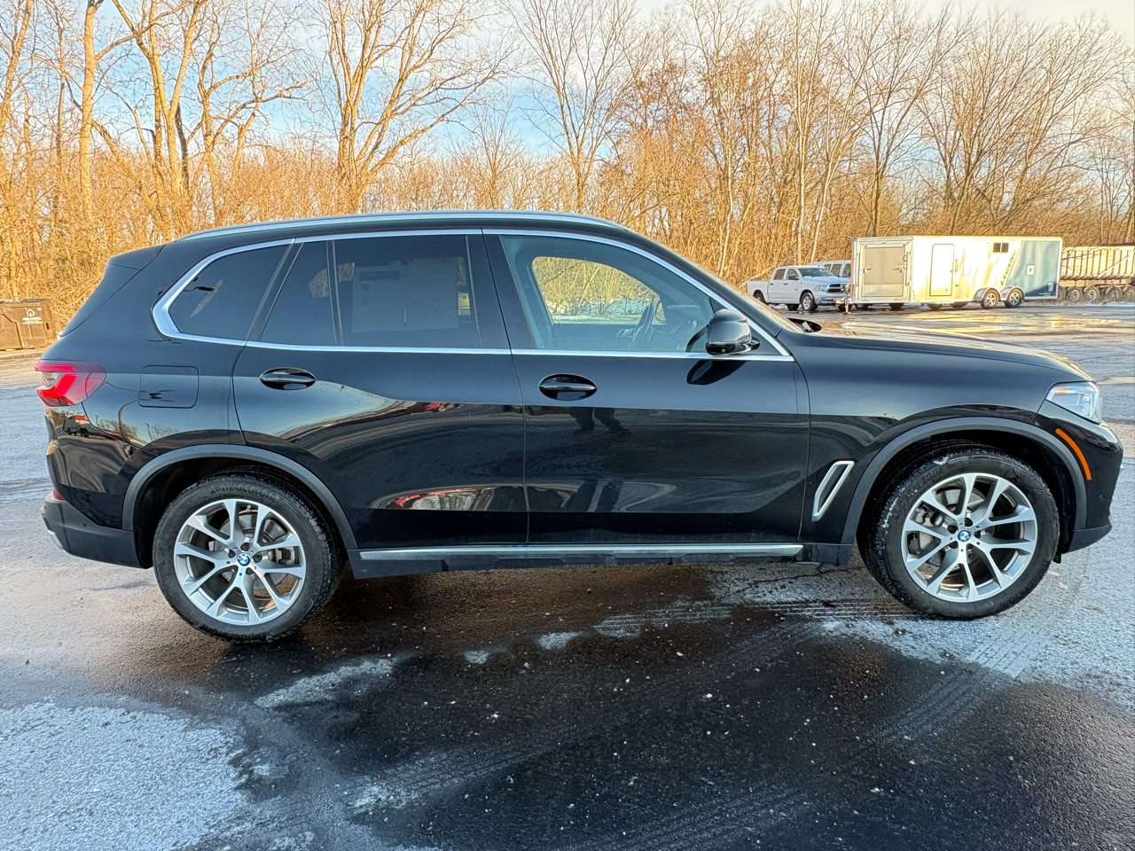 BMW X5 xDrive40i Sports Activity Vehicle 2021