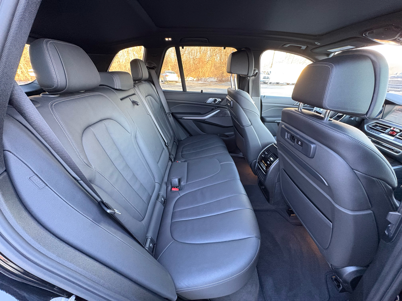 BMW X5 xDrive40i Sports Activity Vehicle 2021