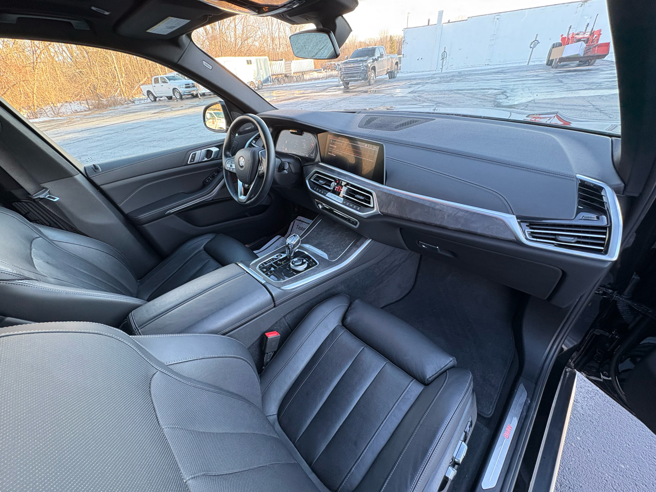 BMW X5 xDrive40i Sports Activity Vehicle 2021