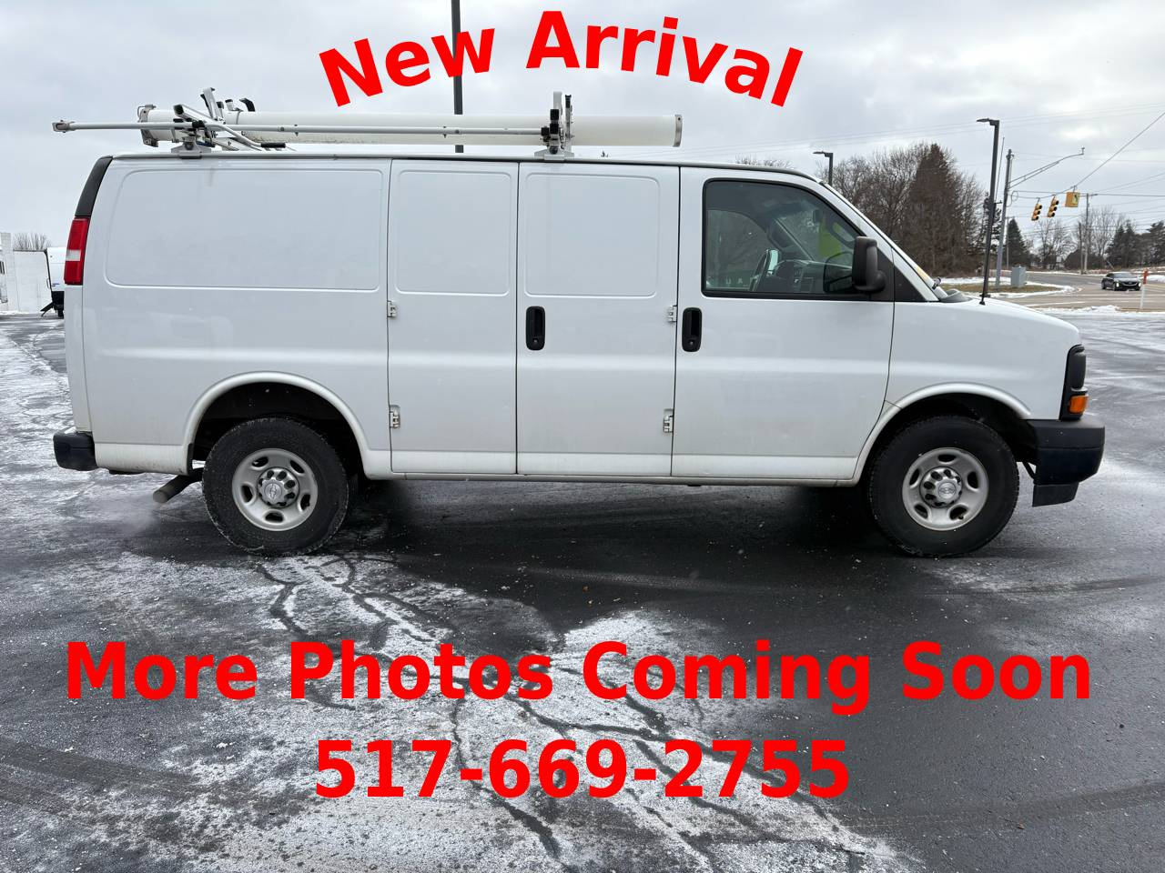 2017 Chevrolet Express Cargo Van RWD 2500 135"