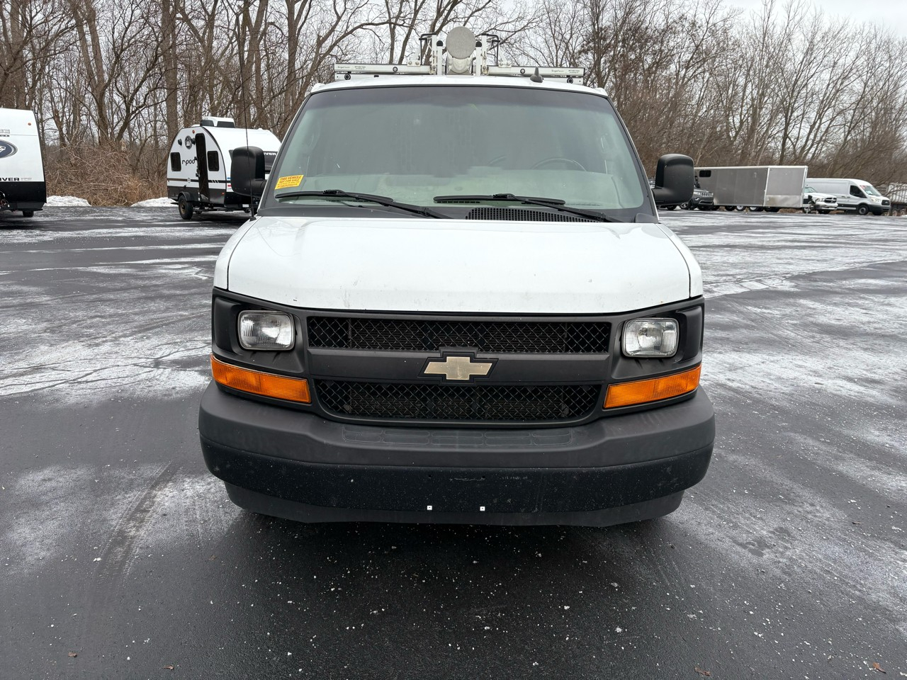 Chevrolet Express Cargo Van RWD 2500 135" 2017