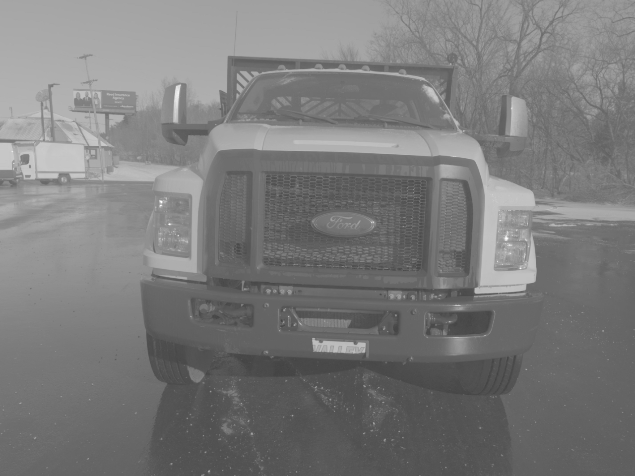 Ford Super Duty F-750 Straight Frame Reg Cab 2018