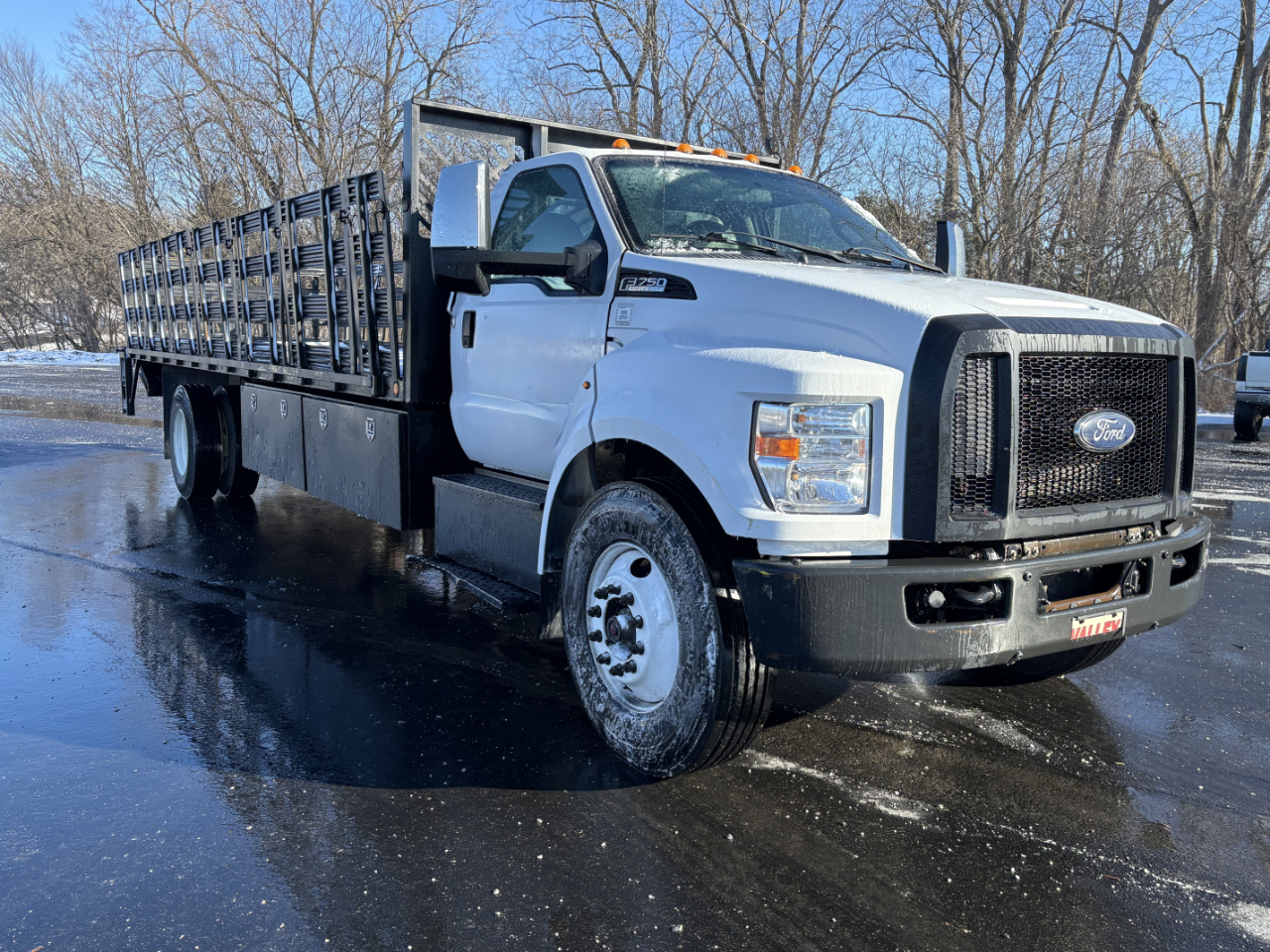 Ford Super Duty F-750 Straight Frame Reg Cab 2018