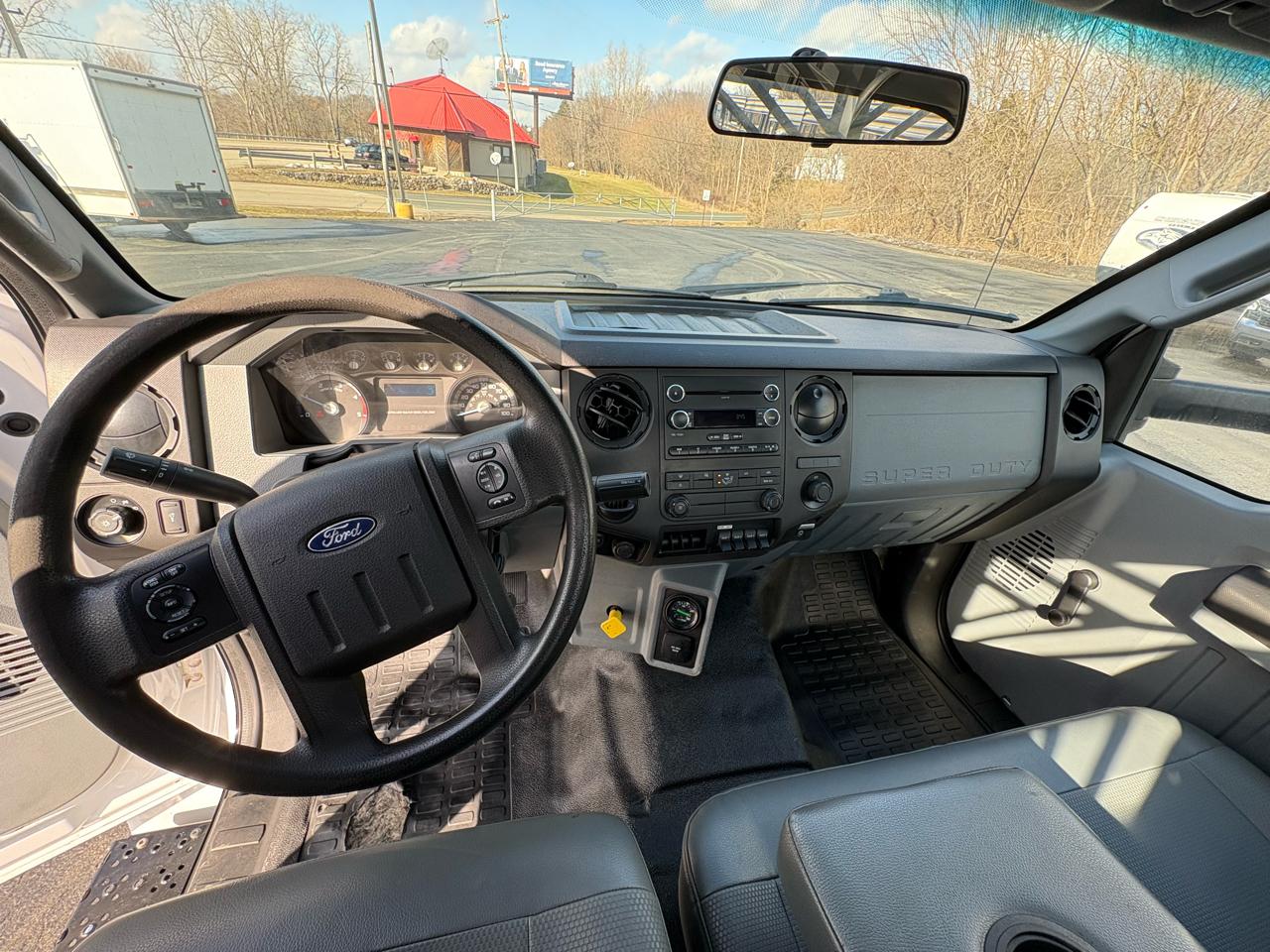 Ford Super Duty F-750 Straight Frame Reg Cab 2018