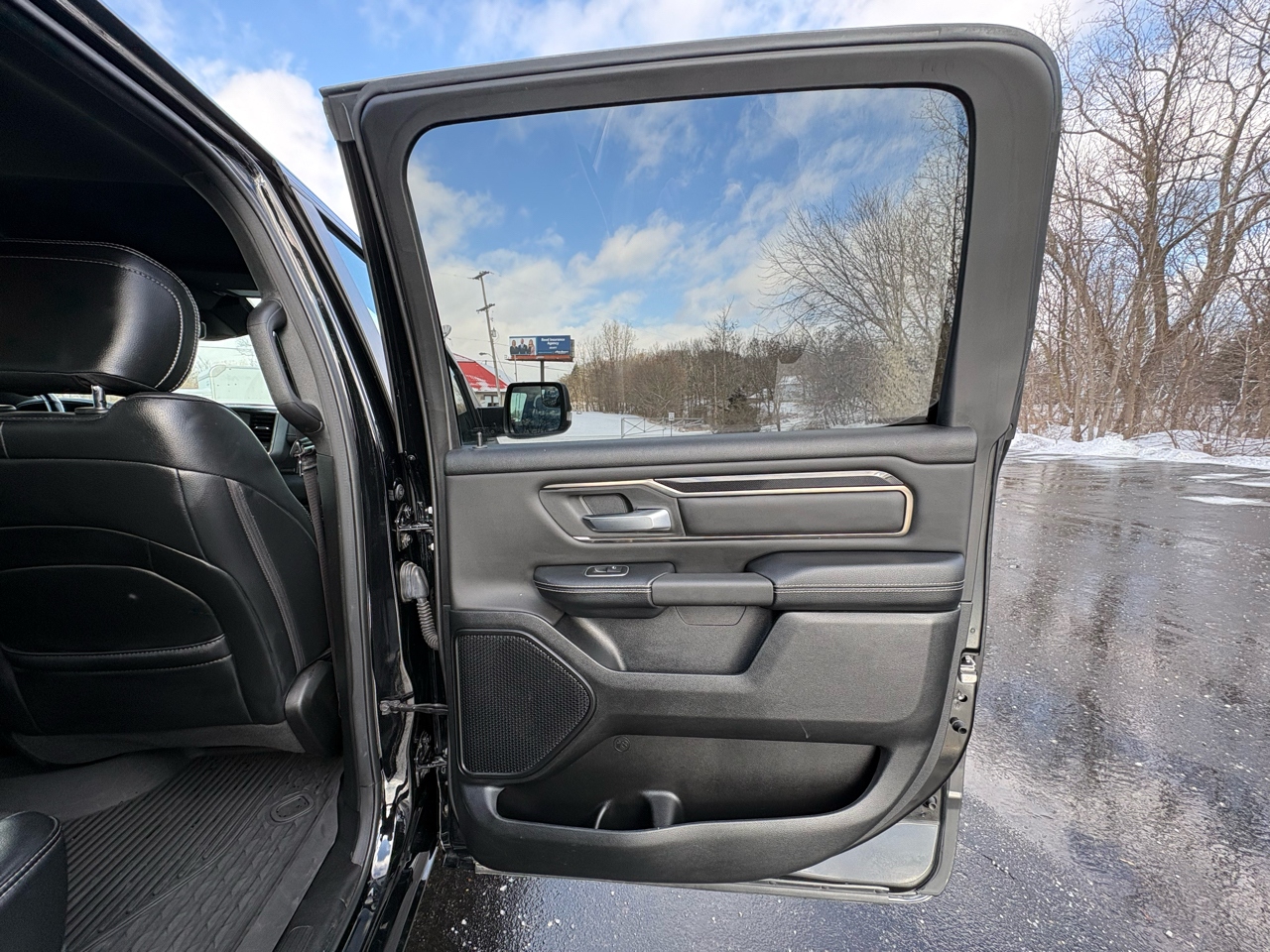 RAM 1500 Rebel 4x4 Crew Cab 5'7" Box 2021