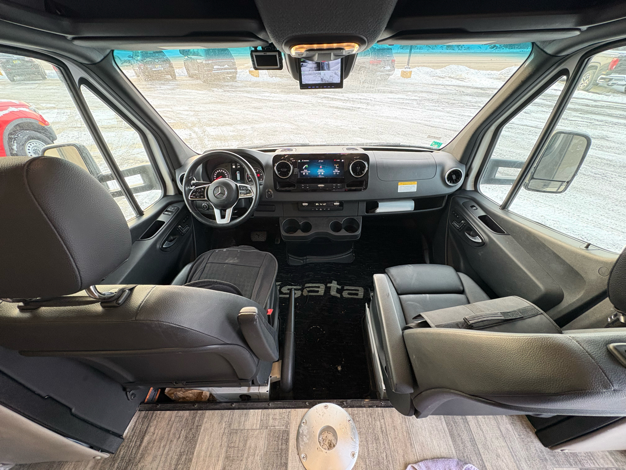 Mercedes-Benz Sprinter Cab Chassis  2022