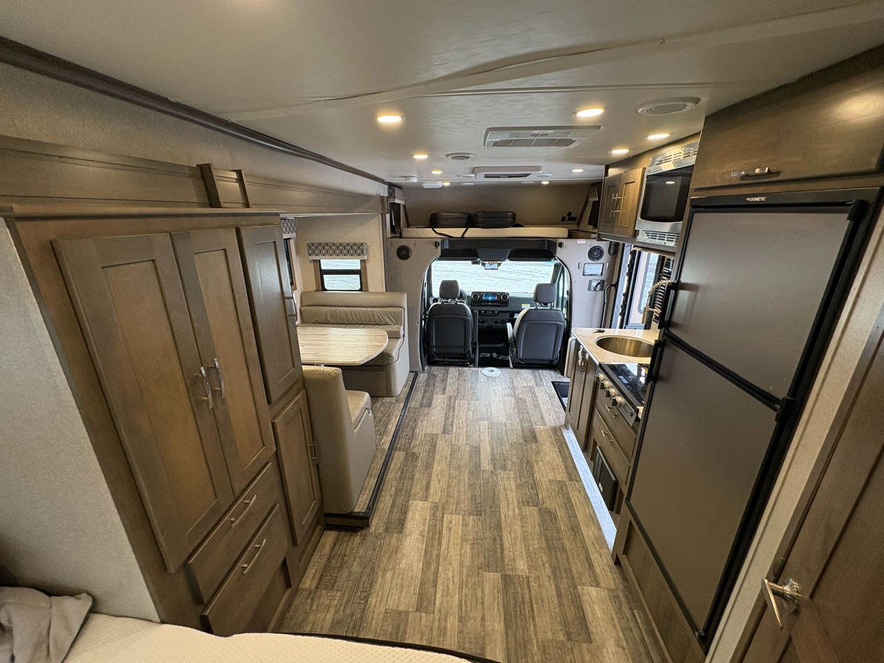 Mercedes-Benz Sprinter Cab Chassis  2022