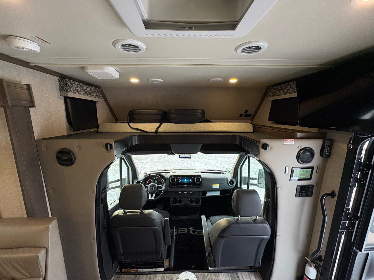 Mercedes-Benz Sprinter Cab Chassis  2022