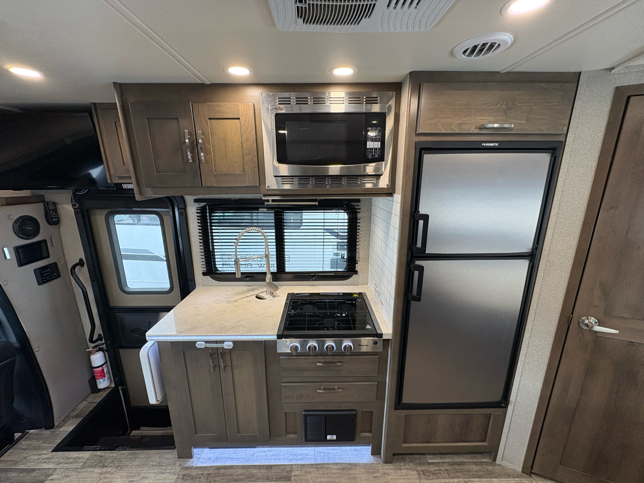 Mercedes-Benz Sprinter Cab Chassis  2022