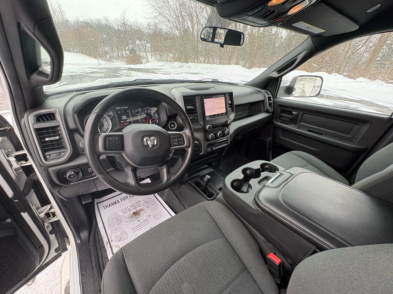 RAM 2500 Tradesman 4x4 Crew Cab 8' Box 2022