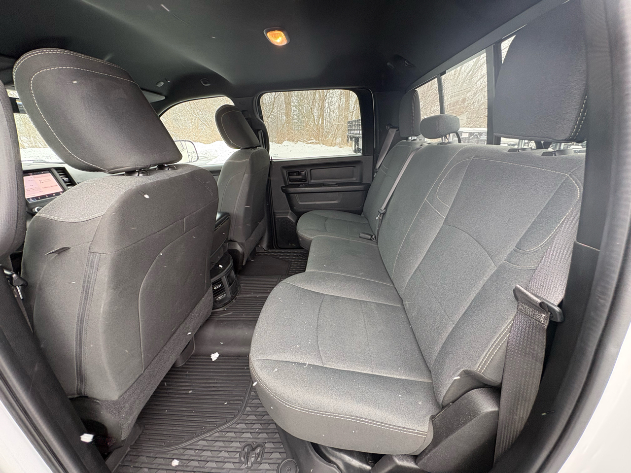 RAM 2500 Tradesman 4x4 Crew Cab 8' Box 2022