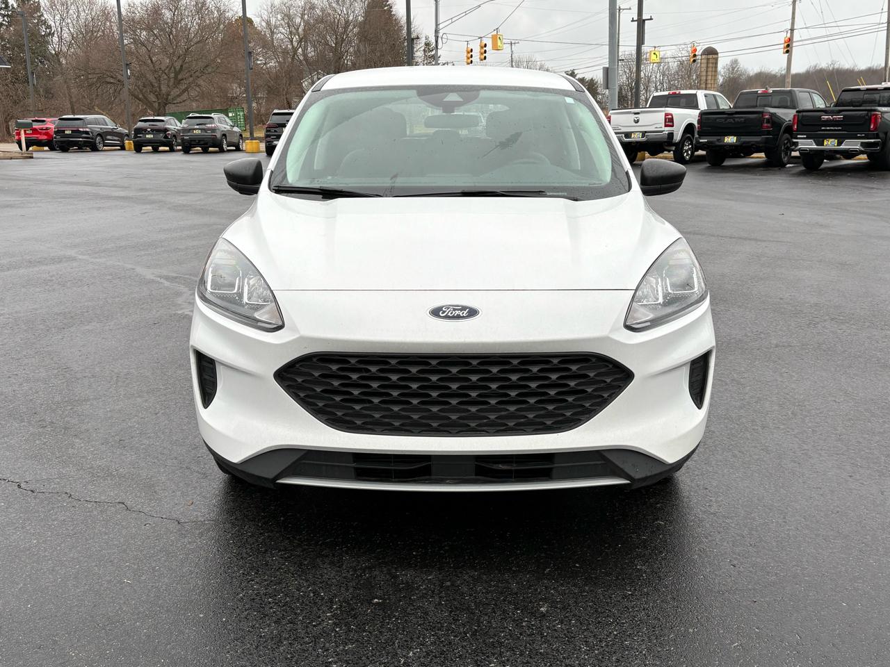 Ford Escape S FWD 2022