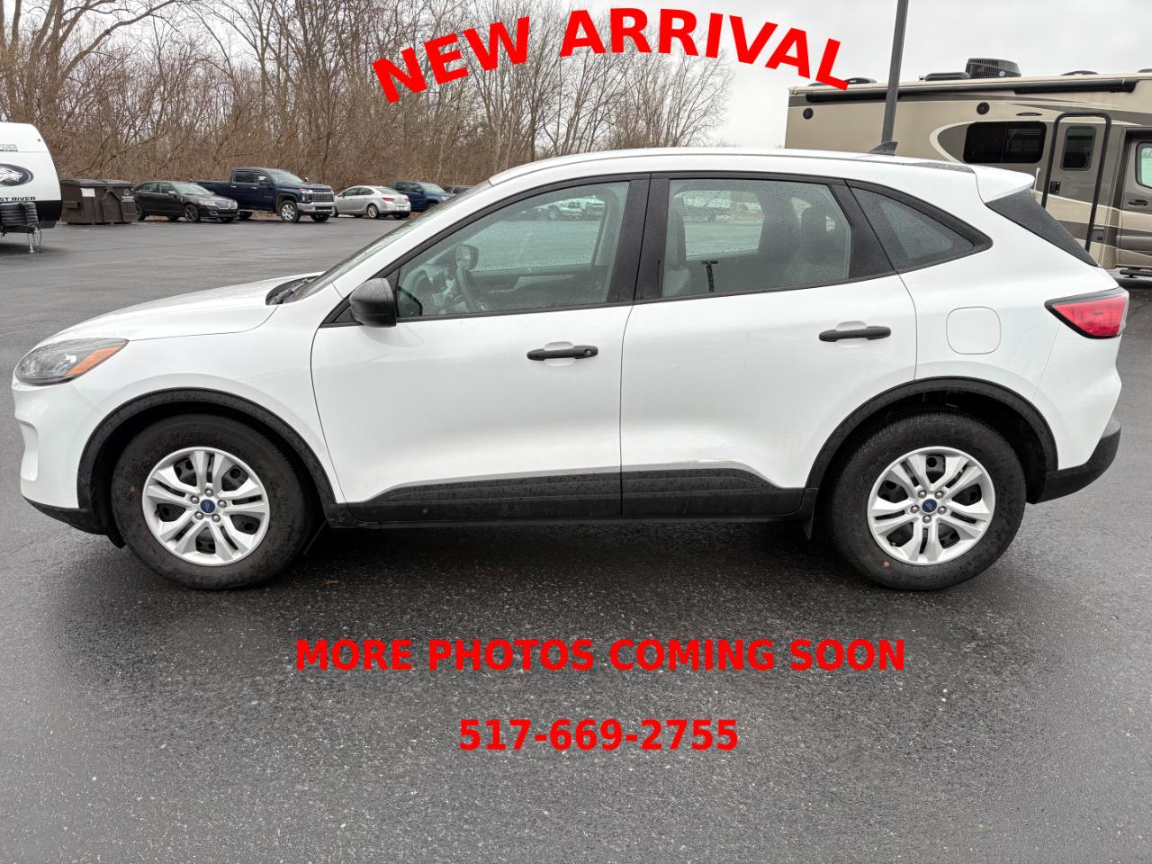 2022 Ford Escape S FWD