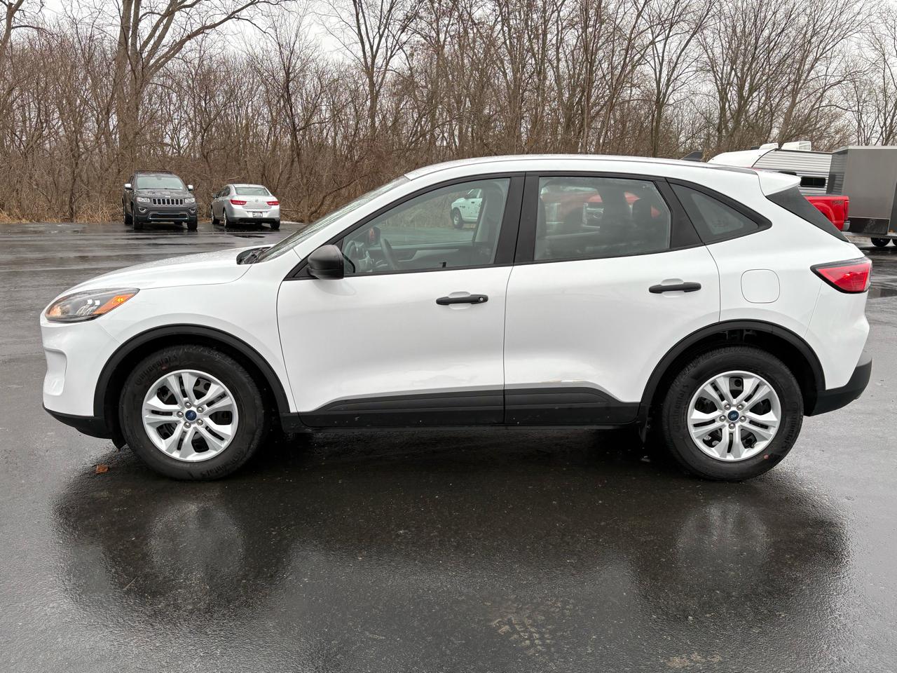 Ford Escape S FWD 2022