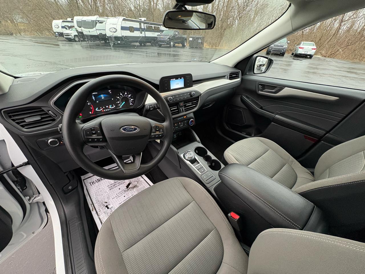 Ford Escape S FWD 2022