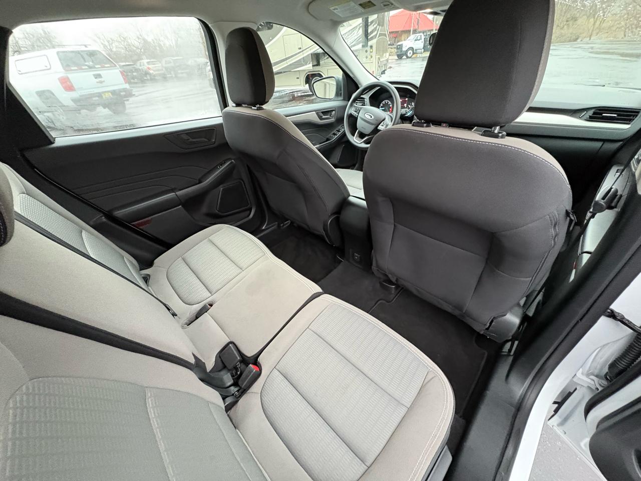 Ford Escape S FWD 2022