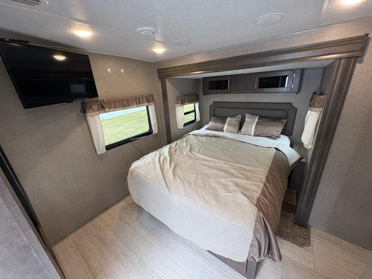 Flagstaff Classic Super Lite  2020