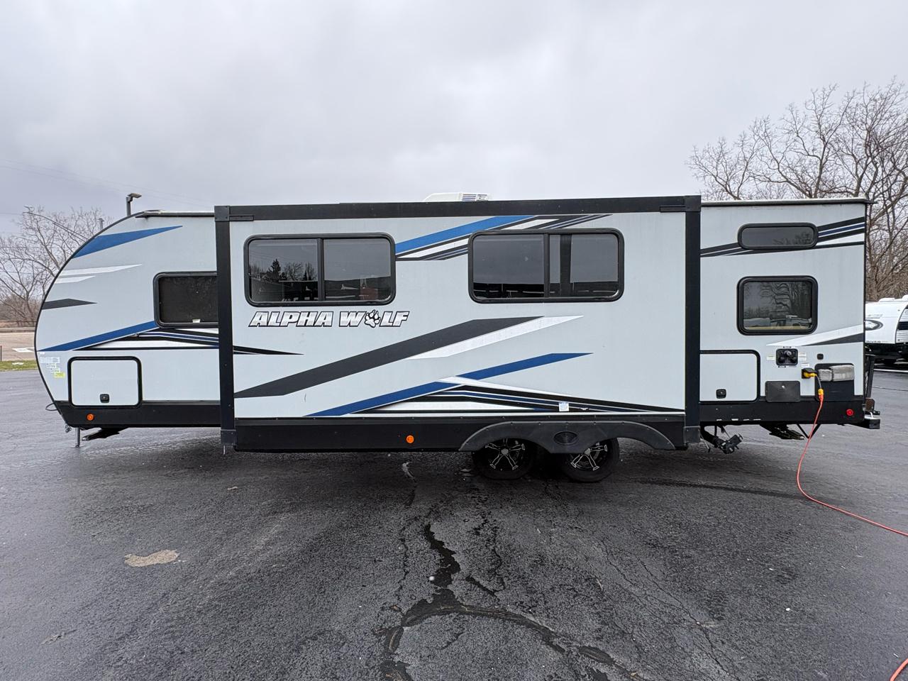 Forest River Alpha Wolf  2021