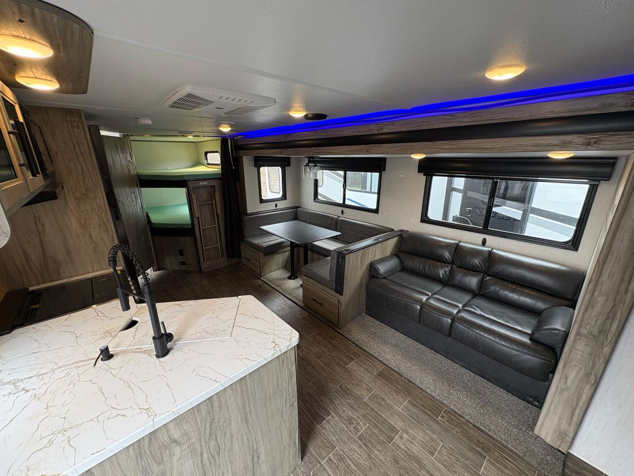 Forest River Alpha Wolf  2021