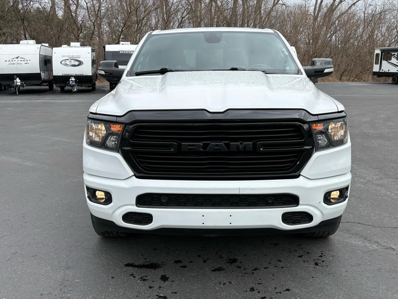 RAM 1500 Big Horn 4x4 Quad Cab 6'4" Box 2021