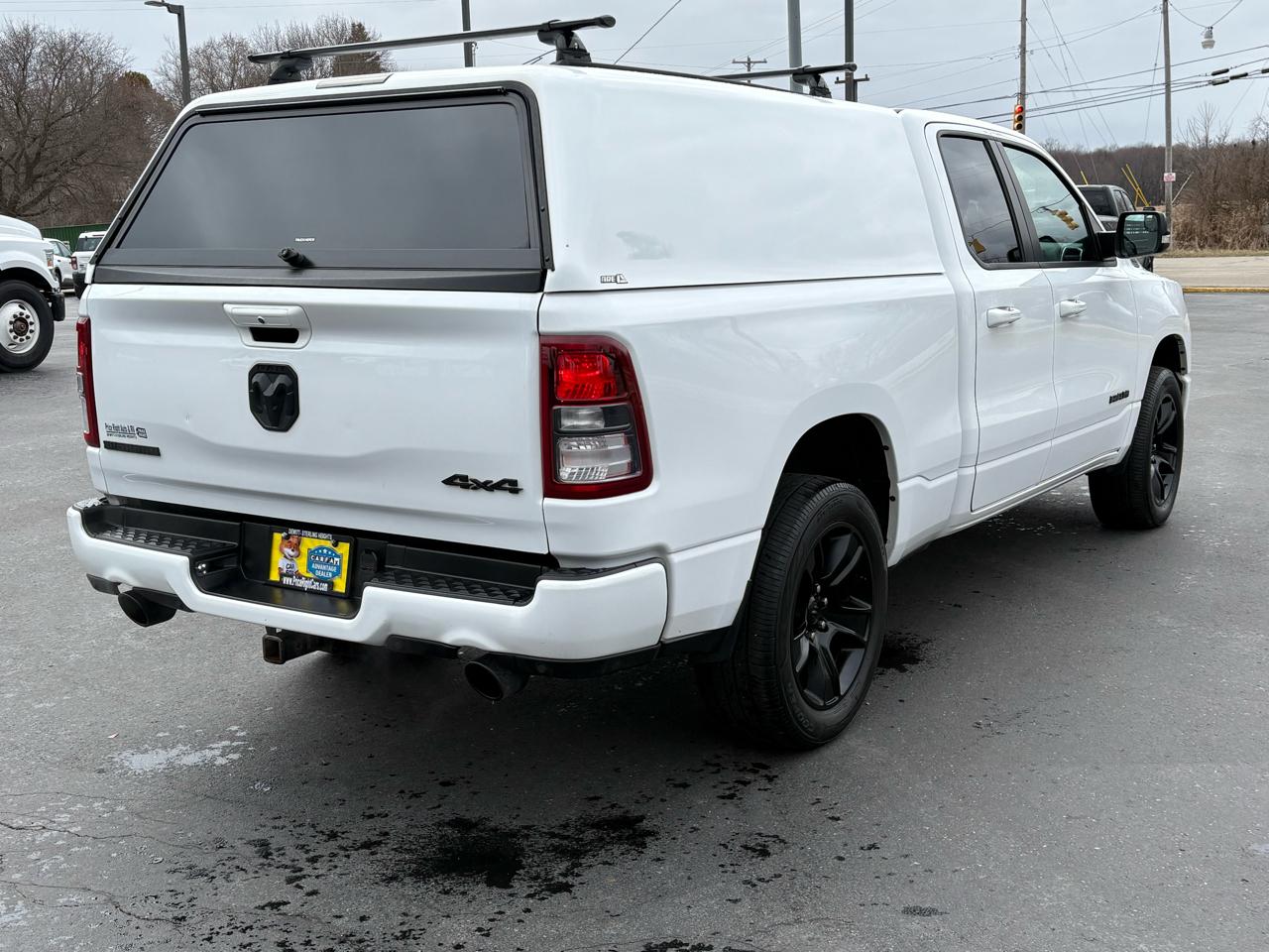 RAM 1500 Big Horn 4x4 Quad Cab 6'4" Box 2021