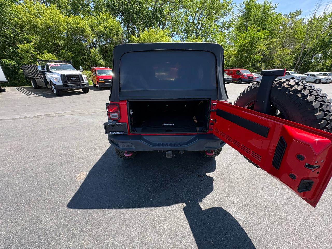 Jeep Wrangler Unlimited 4WD 4dr Sport 2015