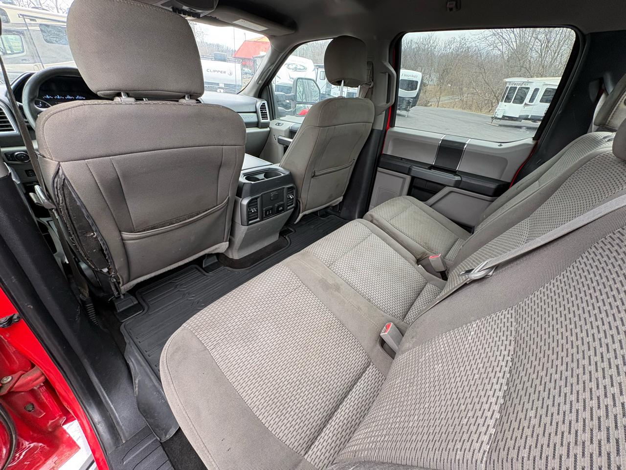 Ford Super Duty F-350 SRW King Ranch 4WD Crew Cab 8' Box 2018