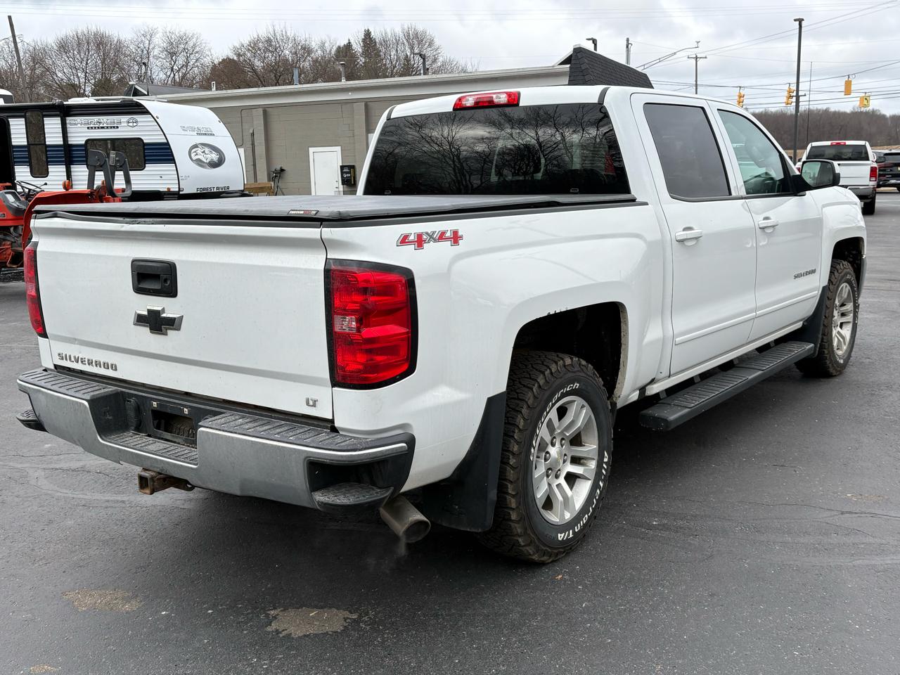 Chevrolet Silverado 1500 4WD Crew Cab 143.5" LT w/1LT 2016
