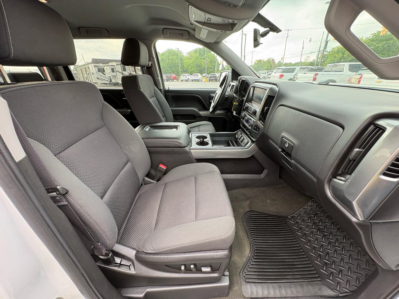 Chevrolet Silverado 1500 4WD Crew Cab 143.5" LT w/1LT 2016