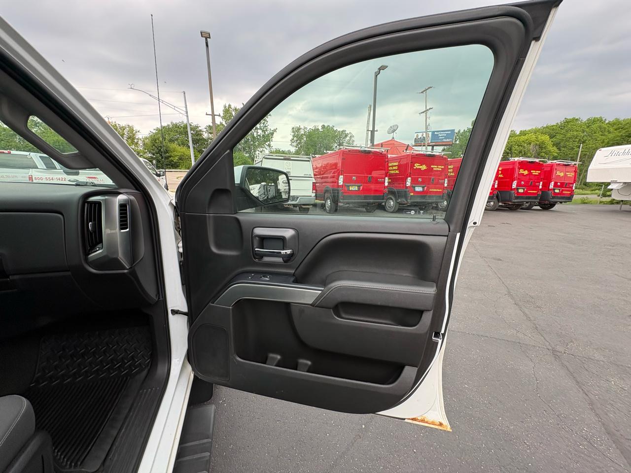 Chevrolet Silverado 1500 4WD Crew Cab 143.5" LT w/1LT 2016