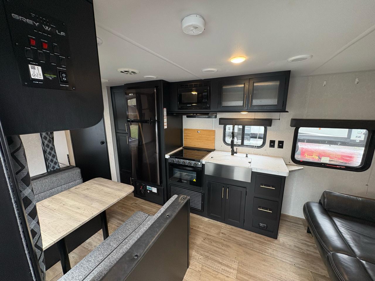 Forest River Cherokee  2021