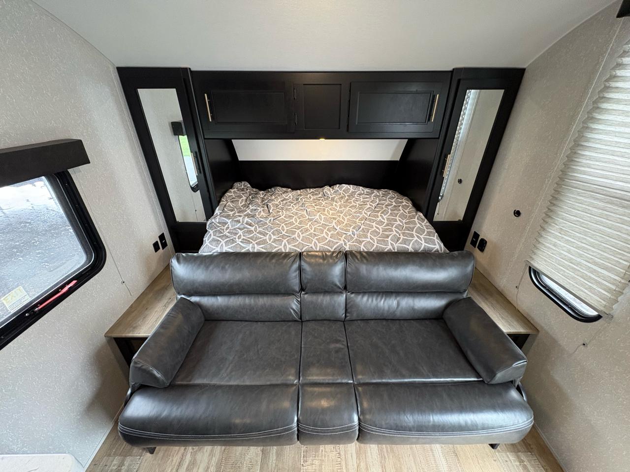 Forest River Cherokee  2021