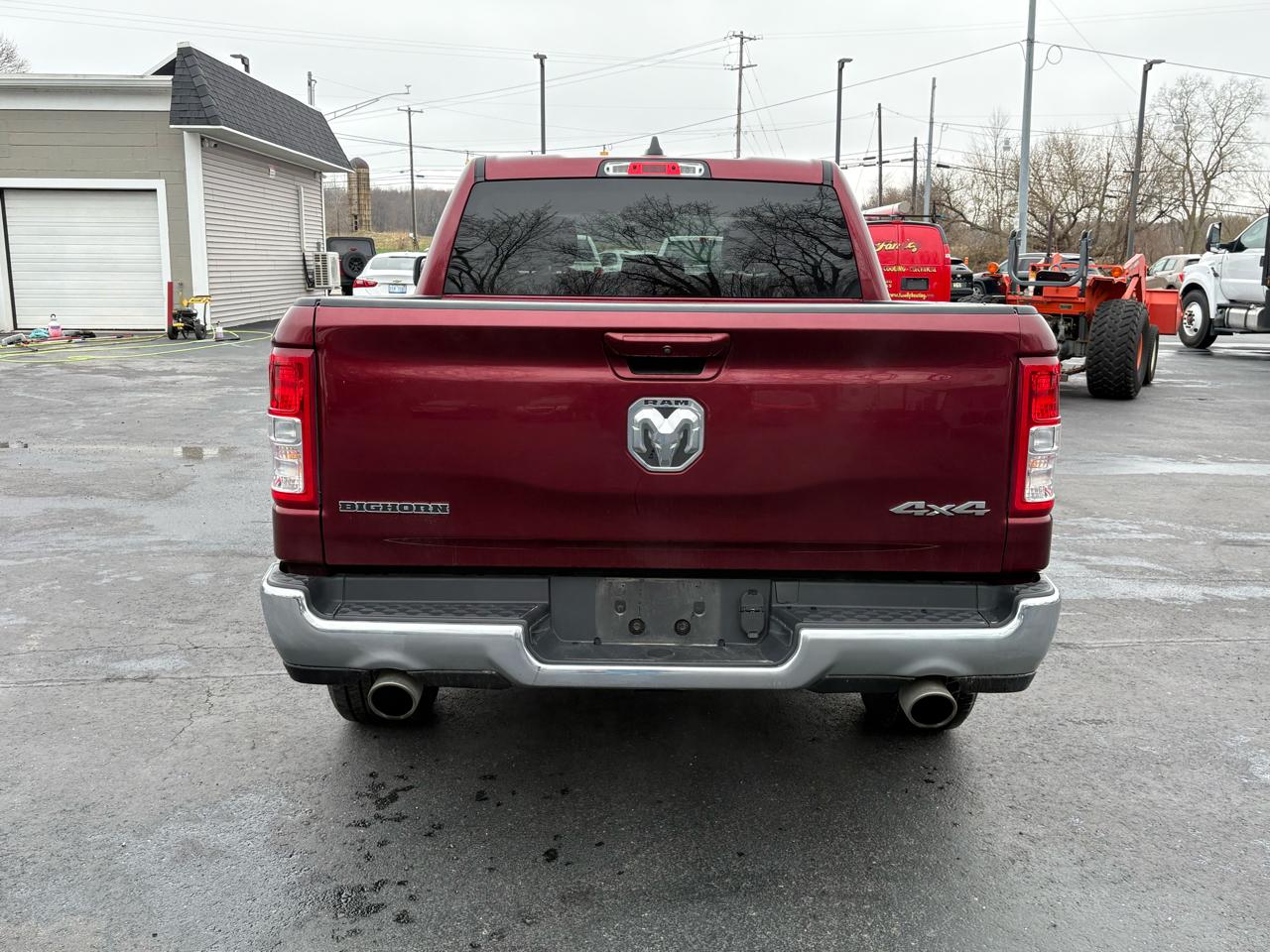 RAM 1500 Big Horn 4x4 Crew Cab 5'7" Box 2022