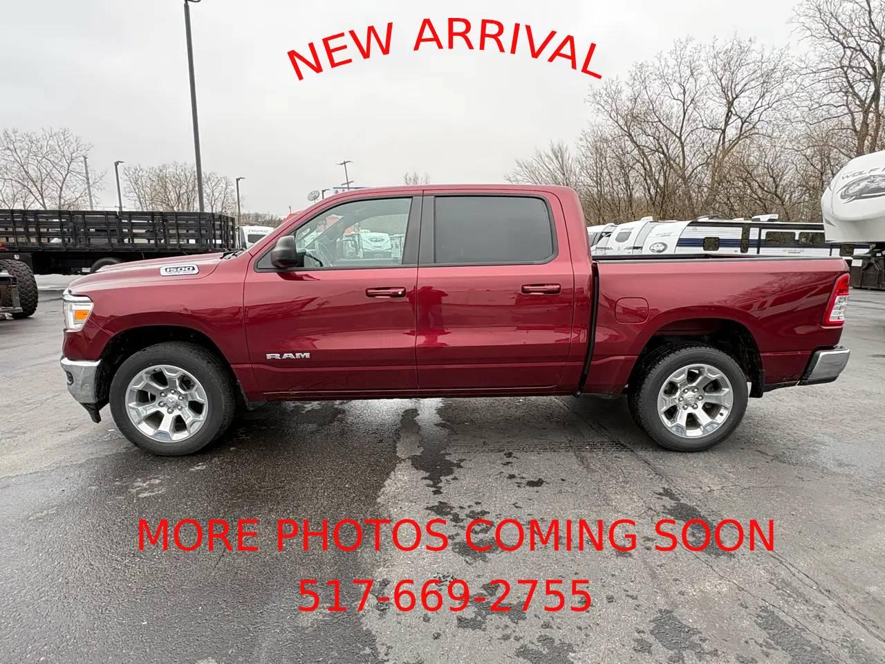 RAM 1500 Big Horn 4x4 Crew Cab 5'7" Box 2022