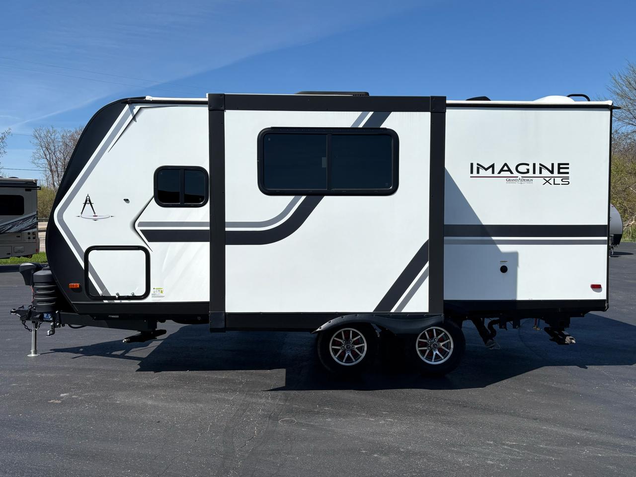 Grand Design Imagine XLS  2025