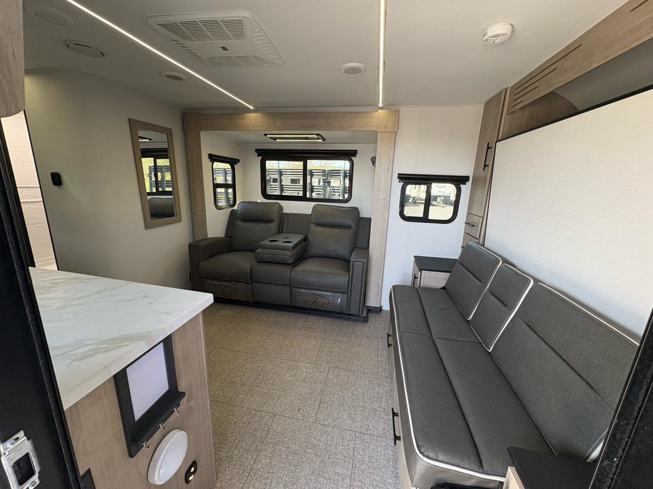 Grand Design Imagine XLS  2025