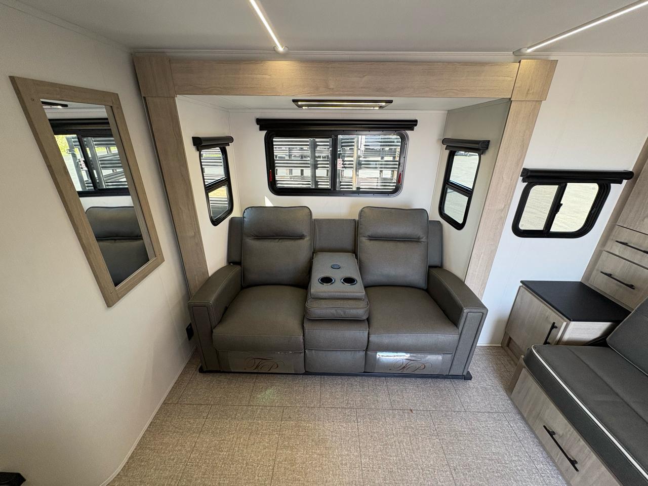 Grand Design Imagine XLS  2025