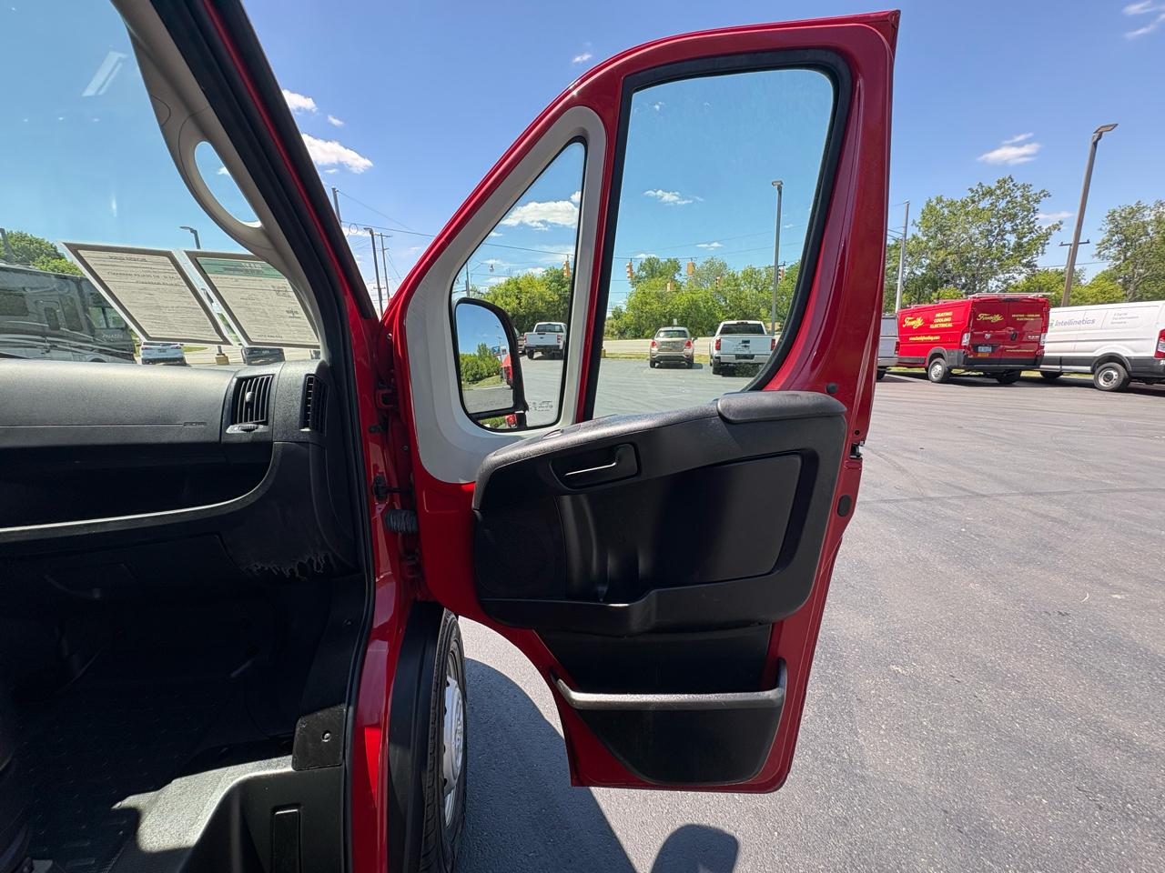 RAM ProMaster Cargo Van 1500 Low Roof 136" WB 2021