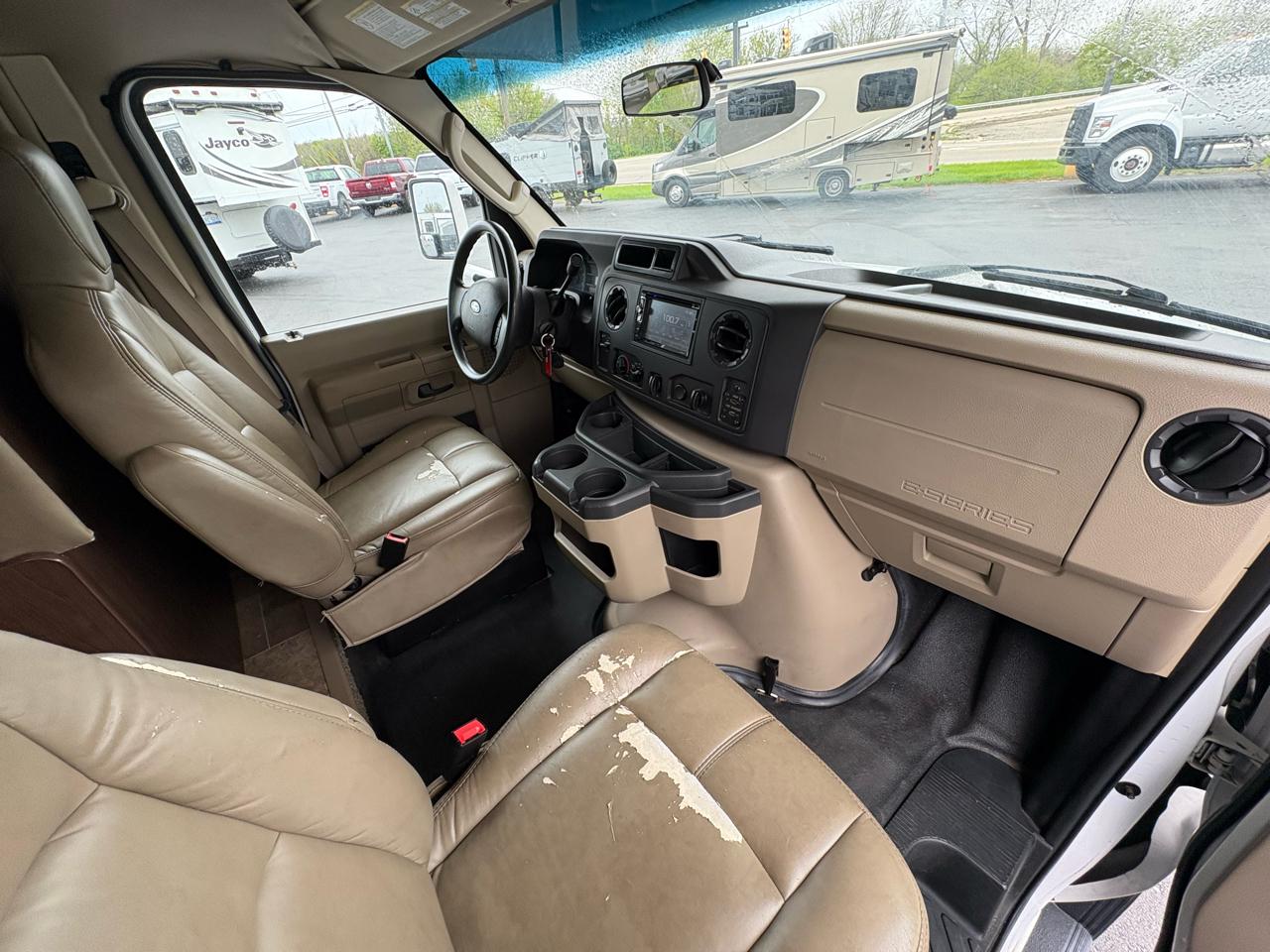 Ford E-Series Cutaway  2018