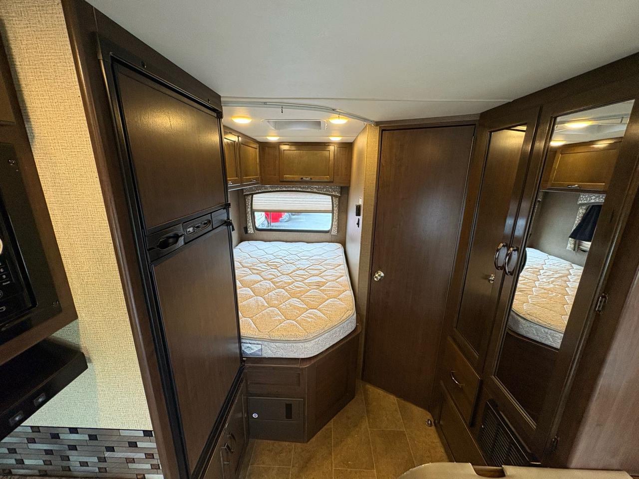 Ford E-Series Cutaway  2018