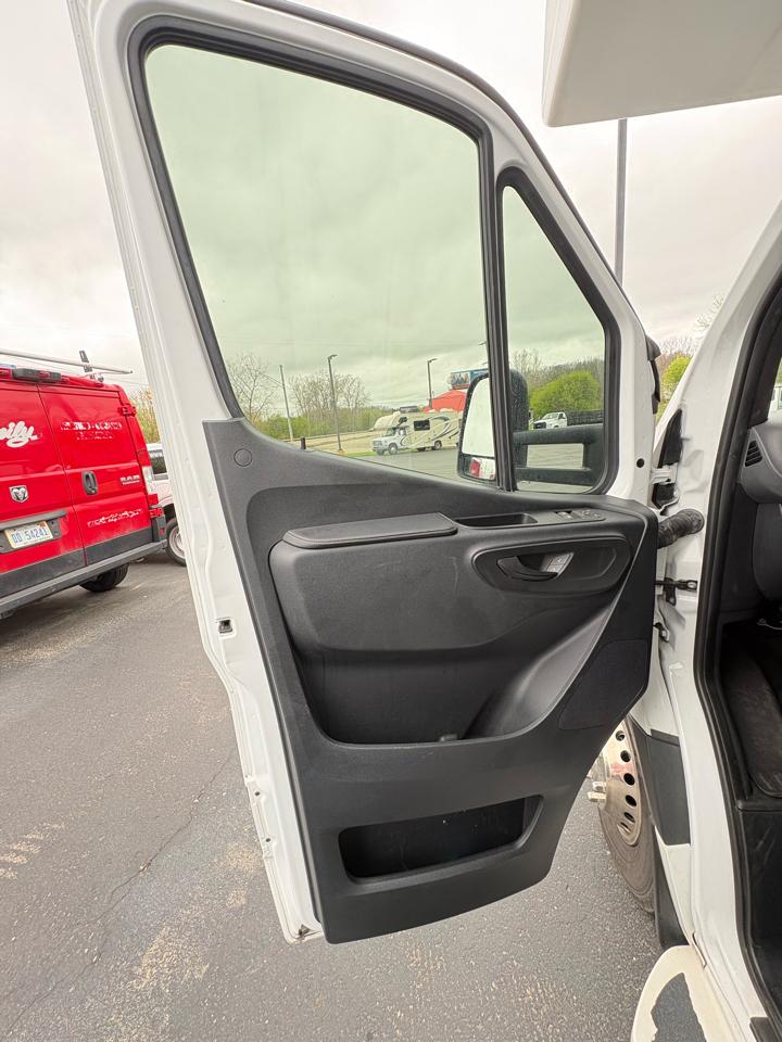 Mercedes-Benz Sprinter  2020